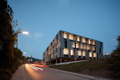 Oberösterreich:
Bezirkshauptmannschaft Kirchdorf
Bauherr_in: Landes- Immobilien GmbH
Architektur: Urmann Radler Architekten