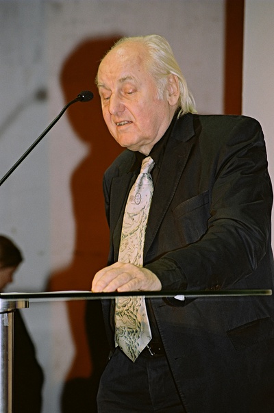 Hans Hollein spricht über die Geschichte der ZV