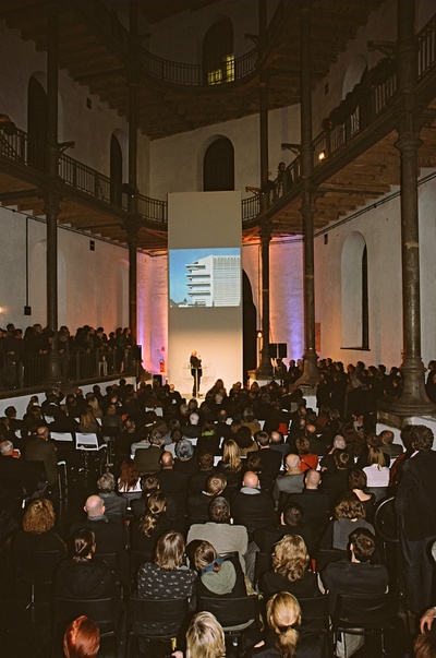 Jean Nouvel präsentiert seine Projekte